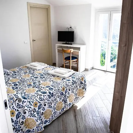 Ca' Rondine Apartment *