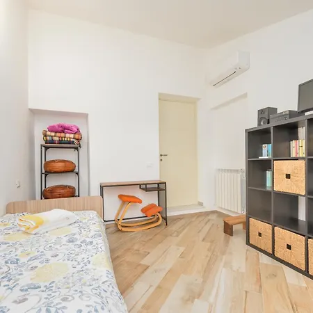 Ca' Rondine Apartment *