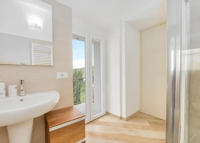 317 - Ca' Rondine - Tra Le Colline E Il Mare, A 15 Minuti Di Auto Dalle Spiagge Di Sestri Levante Apartman