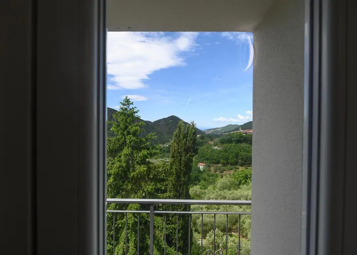 Apartman 317 - Ca' Rondine - Tra Le Colline E Il Mare, A 15 Minuti Di Auto Dalle Spiagge Di Sestri Levante *